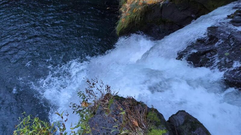 Waterfall - Cougar, WA
