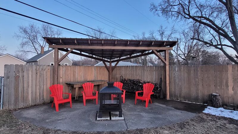 Crystal Sniffspot- PRIVATE RENTAL Dog Park - Crystal, MN