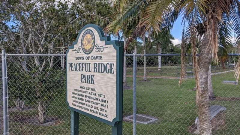Peaceful Ridge Dog Park - Davie, FL
