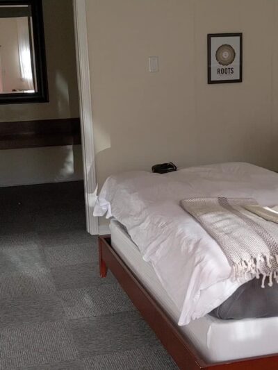 The Billy Motel & Bar / ISH Kitchen - Davis, WV