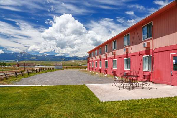 Travel Inn Deer Lodge Montana - Deer Lodge, MT