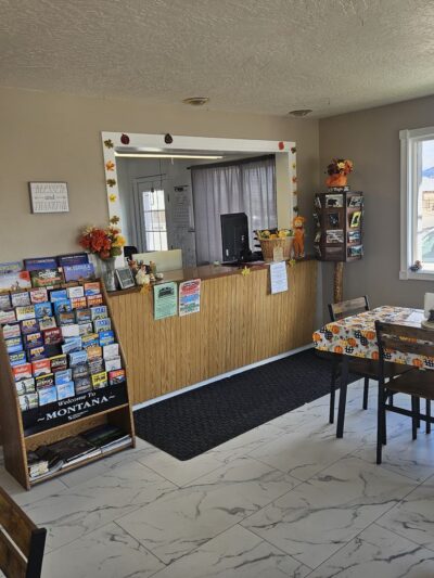 Western Big Sky Inn - Deer Lodge, MT