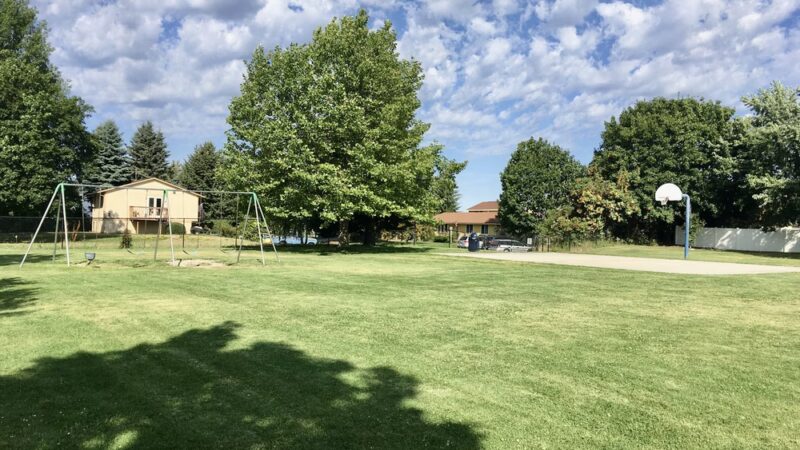 Country Club Park - Deer Park, WA