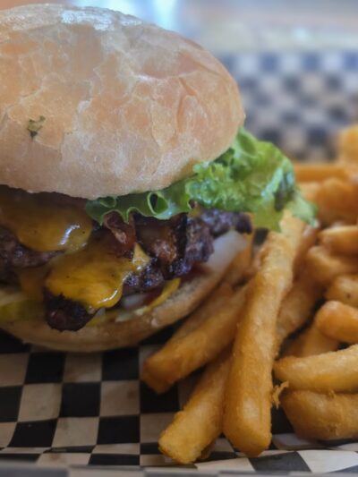 Salty Dog Eatery - Deer Park, WA