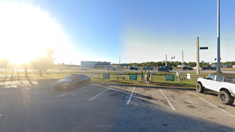 Dog Park at Love's Travel Stops - Defuniak Springs, FL