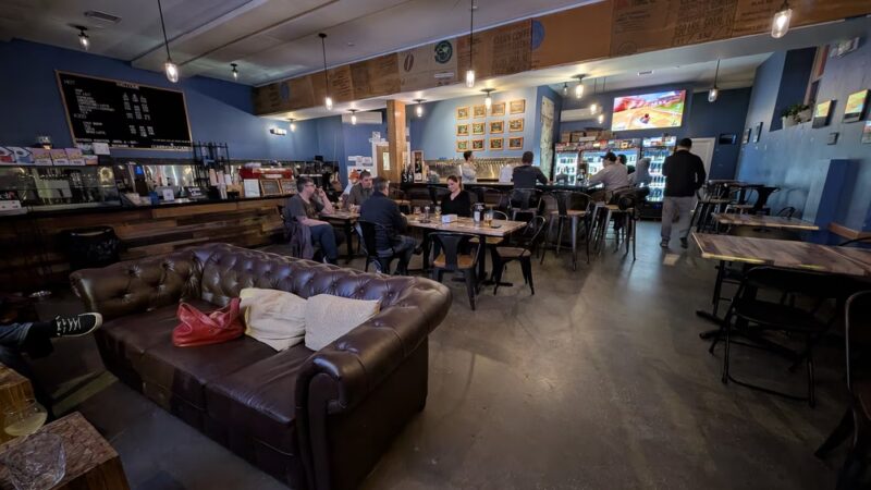 Climbing Wolf Coffee & Beer - Dobbs Ferry, NY