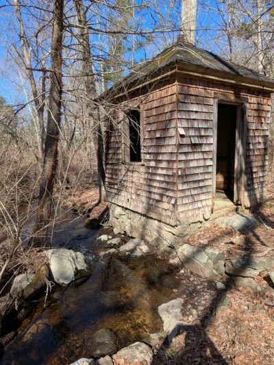 Chase Woodlands Parking Area - Dover, MA