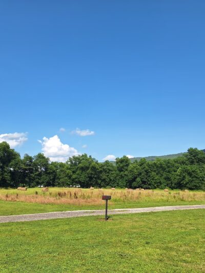 Robinson's Family Campground - East Waterford, PA