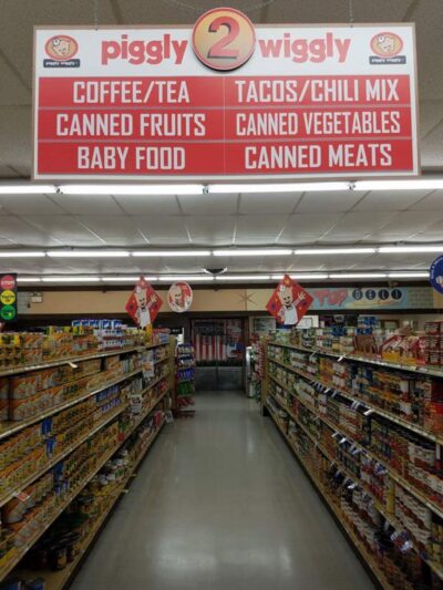 Moore's Piggly Wiggly - Elizabeth, WV