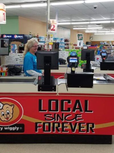 Moore's Piggly Wiggly - Elizabeth, WV