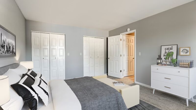 Village Green Apartments - Elizabethtown, PA