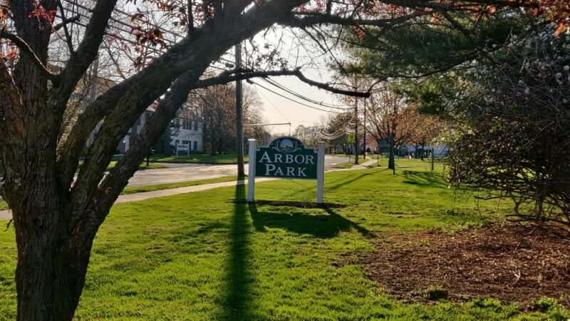 Arbor Park - Ellington, CT
