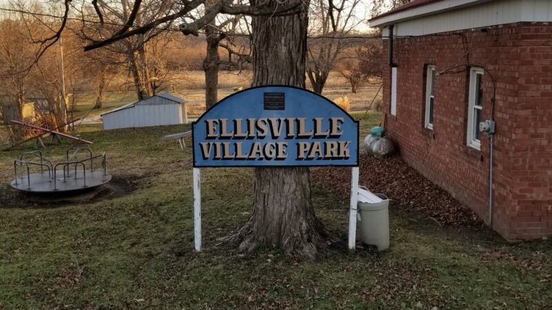 Ellisville Village Park - Ellisville, IL
