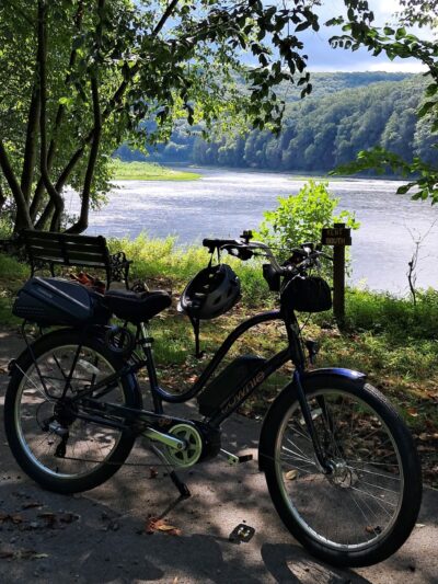 Allegheny River Trail, Emlenton Trailhead Parking - Emlenton, PA