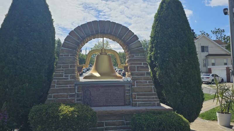 Firemans Circle Park - Fairview, NJ