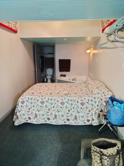 Grassy Creek Cabooses - Fancy Gap, VA