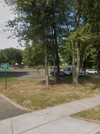 43 Wolcott Rd. Parking - Farmington, CT