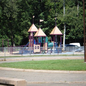 43 Wolcott Rd. Parking - Farmington, CT