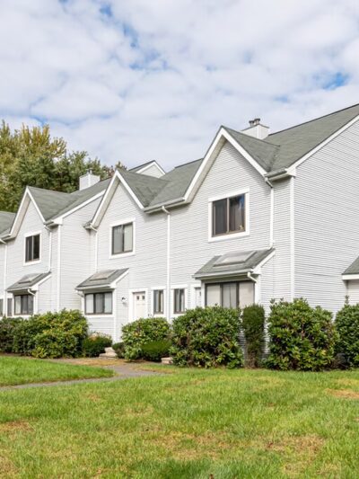 Forest Park Apartments - Farmington, CT