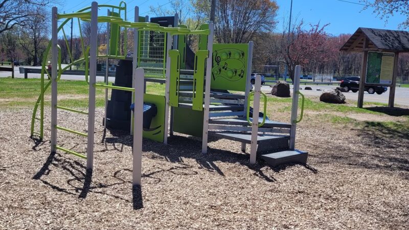 Tunxis Mead Thomas J. Quirk Park - Farmington, CT