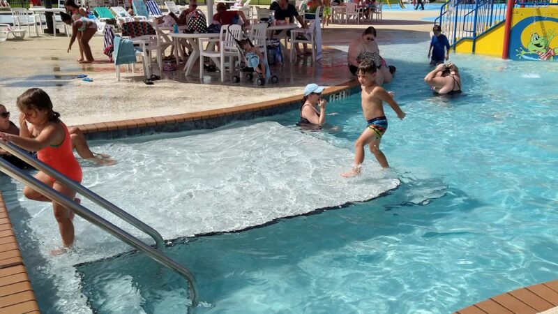 Fayette Aquatic Center - Fayette, AL