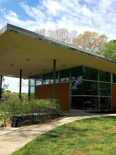 Killens Pond State Park Nature Center - Felton, DE