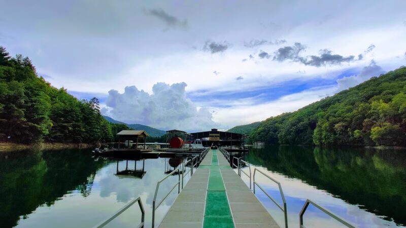 Fontana Village Marina - Fontana Dam, NC