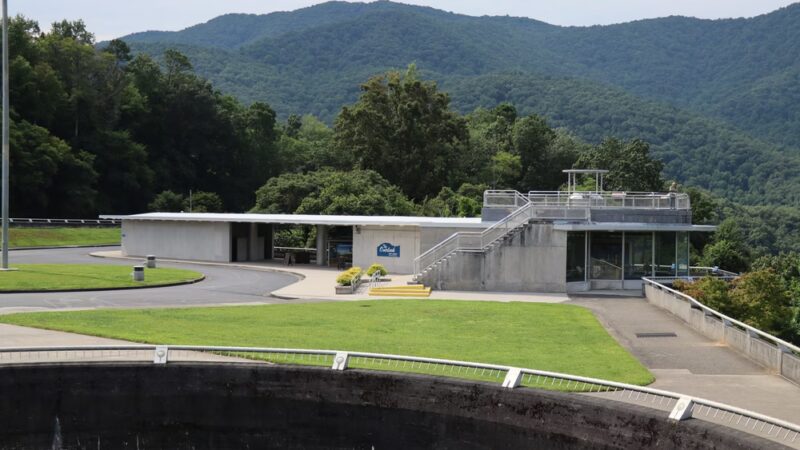 TVA Fontana Dam Visitors Center - Fontana Dam, NC
