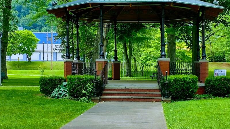 Ford City Memorial Park - Ford City, PA