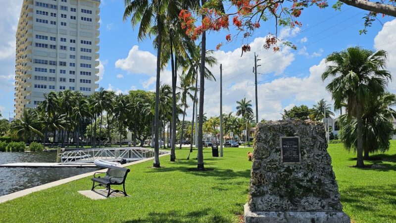 Idlewyld Park/Merle Fogg Park - Fort Lauderdale, FL