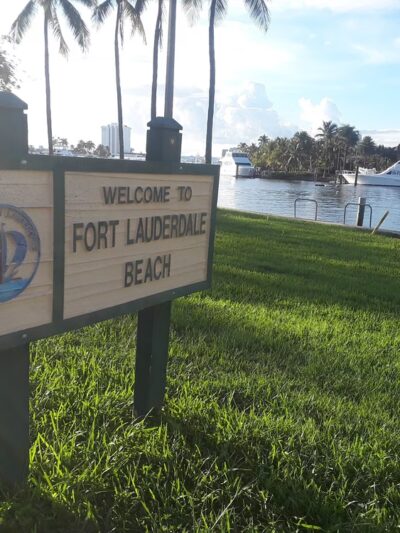 Idlewyld Park/Merle Fogg Park - Fort Lauderdale, FL