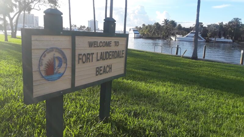 Idlewyld Park/Merle Fogg Park - Fort Lauderdale, FL