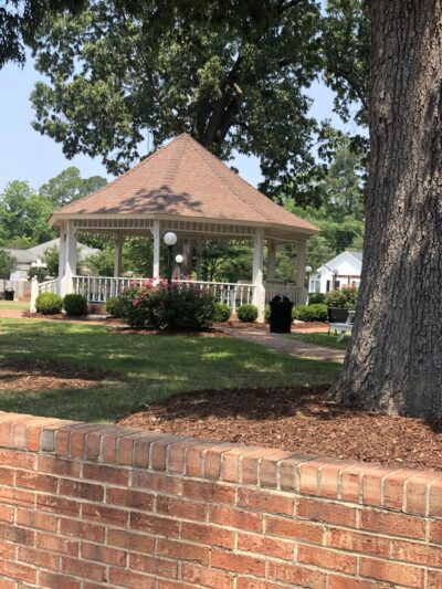 The Oak Pavilion - Four Oaks, NC