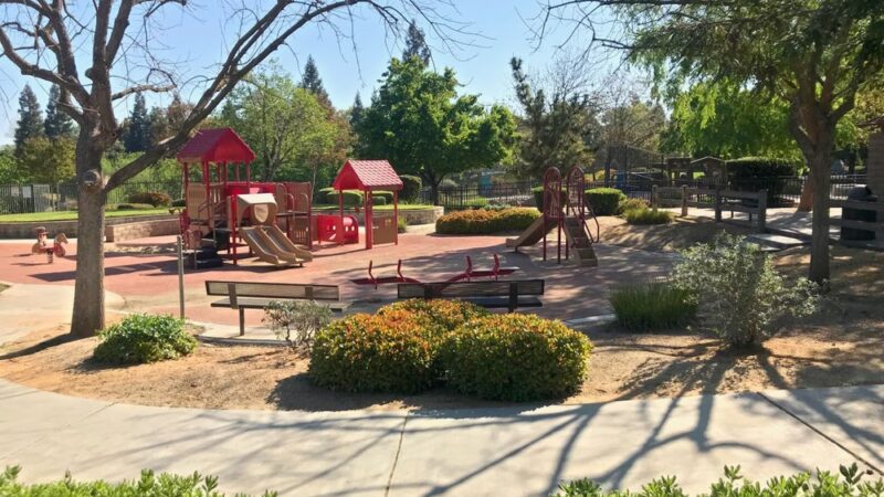 Oso de Oro Park - Fresno, CA