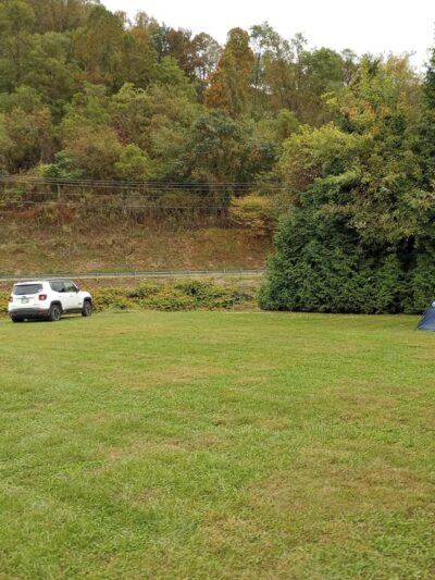 Old Cranks RV Park & Campground - Galax, VA