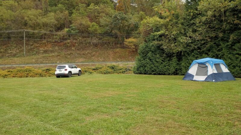 Old Cranks RV Park & Campground - Galax, VA