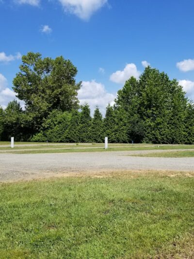 Old Cranks RV Park & Campground - Galax, VA