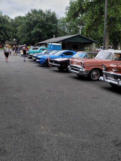 Oak tree park - Gaylord, MN