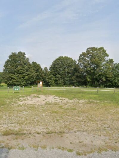 Hennessy Conservation Area - Grafton, MA