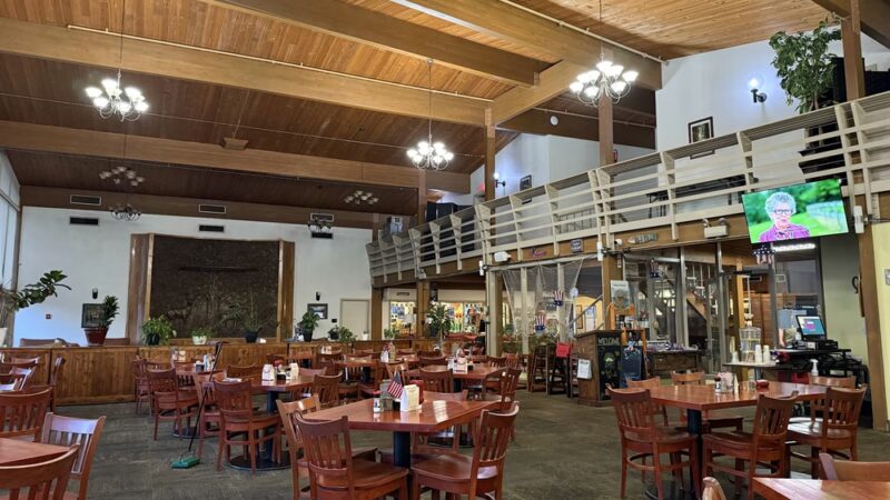 The Lodge Lakefront Dining - Grafton, WV