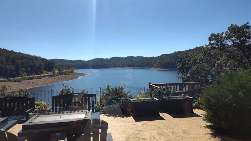 The Lodge Lakefront Dining - Grafton, WV