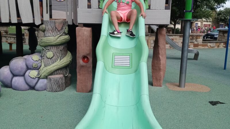 Dove Park Sprayground - Grapevine, TX