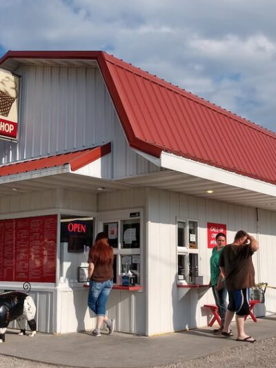 Dari Barn - Grinnell, IA