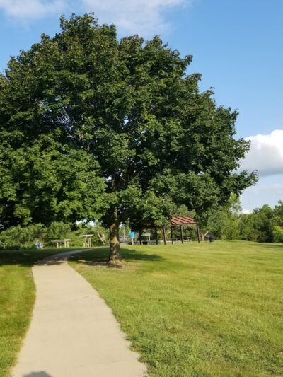 Summer Street Park - Grinnell, IA