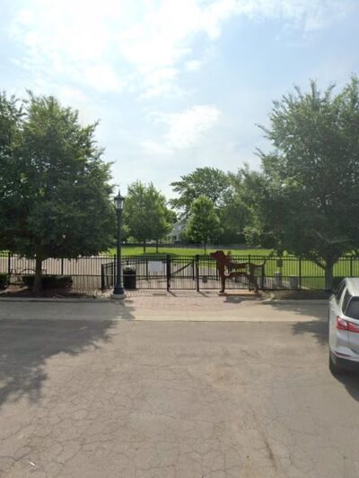 Grosse Pointe Farms Dog Park - Grosse Pointe Farms, MI