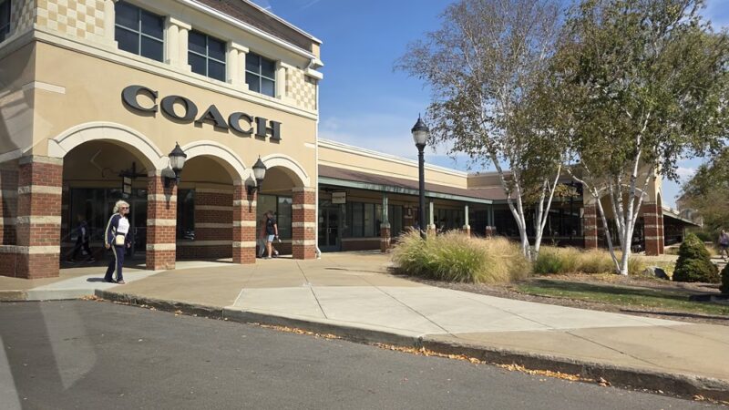 Grove City Premium Outlets - Grove City, PA