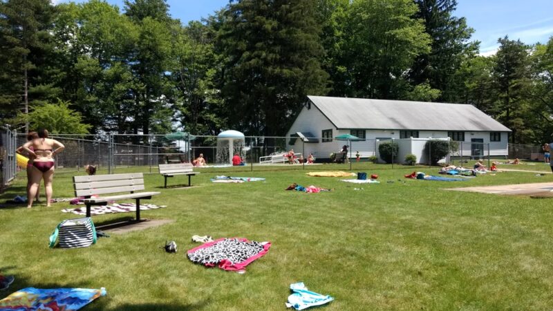 Grove City Swimming Pool - Grove City, PA