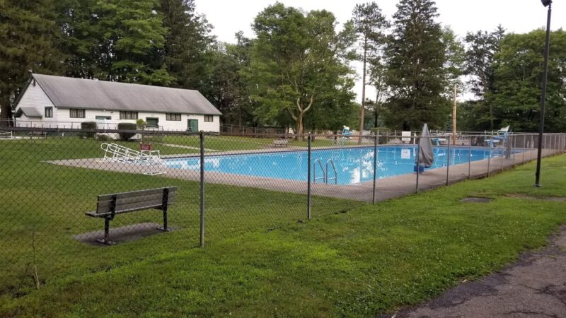 Grove City Swimming Pool - Grove City, PA