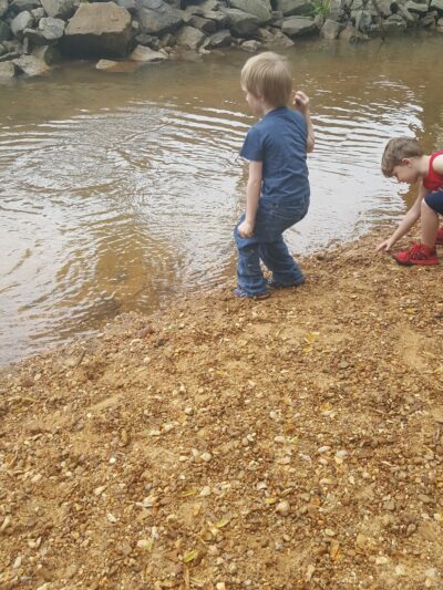 Twin Oaks Park - Guin, AL