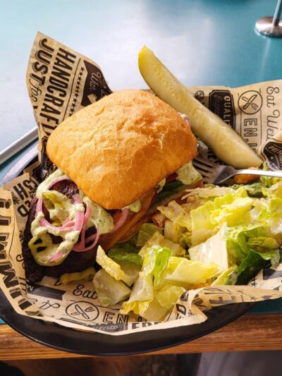 Hell's Canyon Inn - Halfway, OR